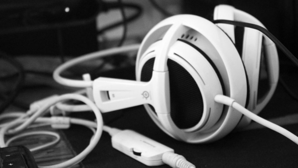 Kopfh\u00f6rer | ZBW MediaTalk